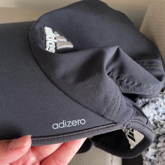 Women Adidas Sports Hat 🧢 - Picture 7 of 7